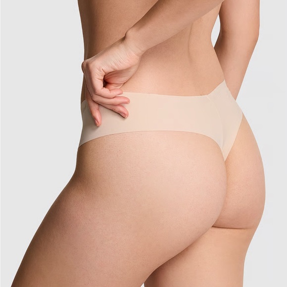 Pink by Victoria’s Secret no show thong M - Picture 2 of 6